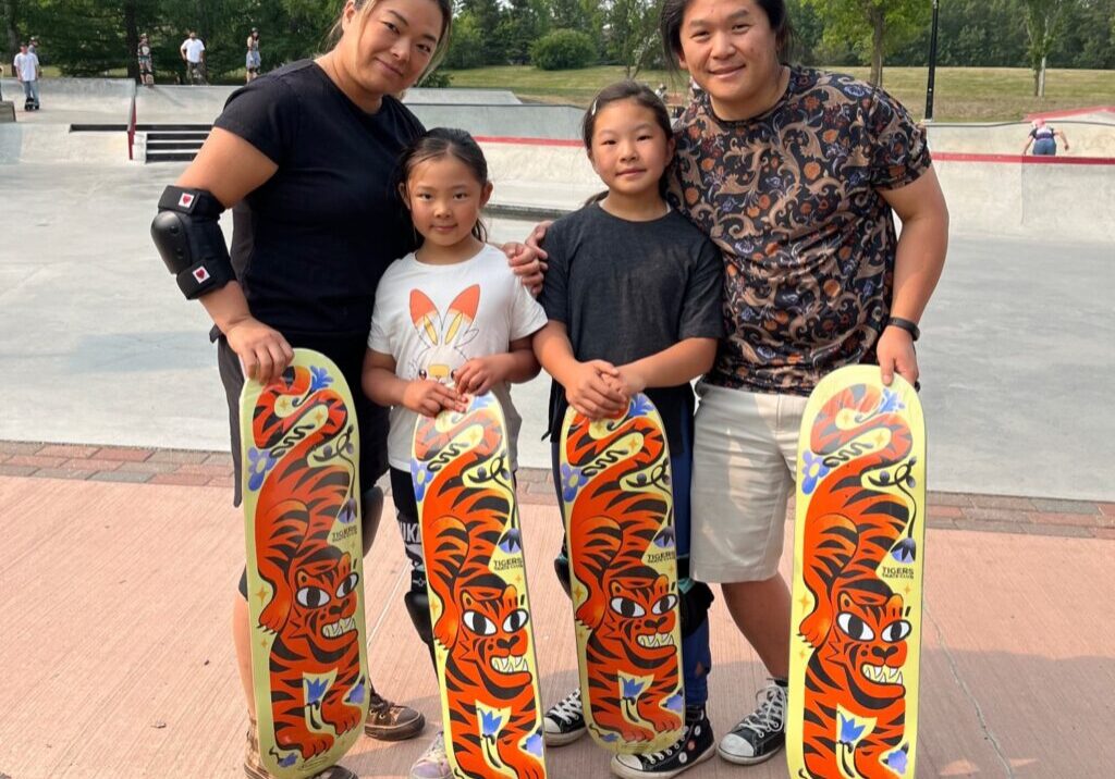 tigers skate deck front